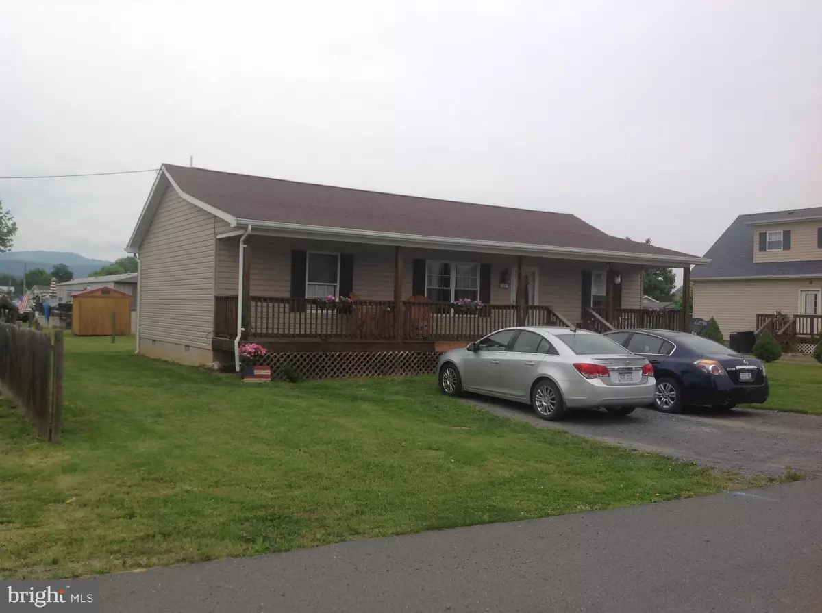 Moorefield, WV 26836,34 HISER ST