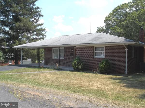 510 2ND ST, Romney, WV 26757