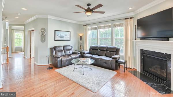 New Market, MD 21774,302 WAINSCOT DR E