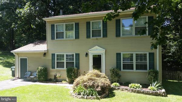 11 CHERRY LAUREL DR, Fredericksburg, VA 22405