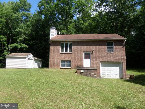 3044 AVILTON LONACONING RD, Lonaconing, MD 21539