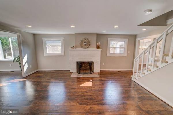 6 DOGWOOD RD, Riva, MD 21140