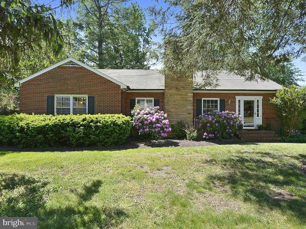 8108 WELLINGTON RD, Alexandria, VA 22308