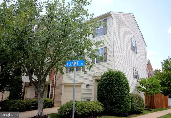 8270 JAKE PL, Alexandria, VA 22309