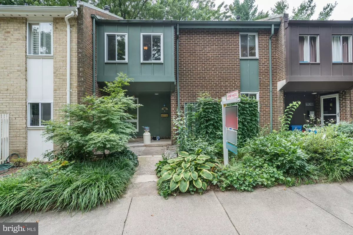 Reston, VA 20190,11089 SAFFOLD WAY