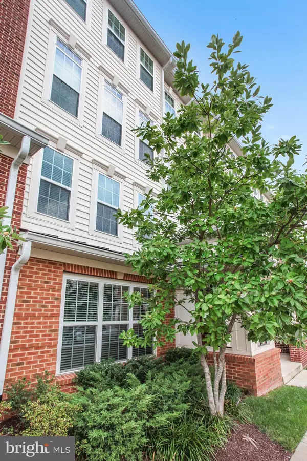 Centreville, VA 20121,14253-A WOVEN WILLOW LN #95