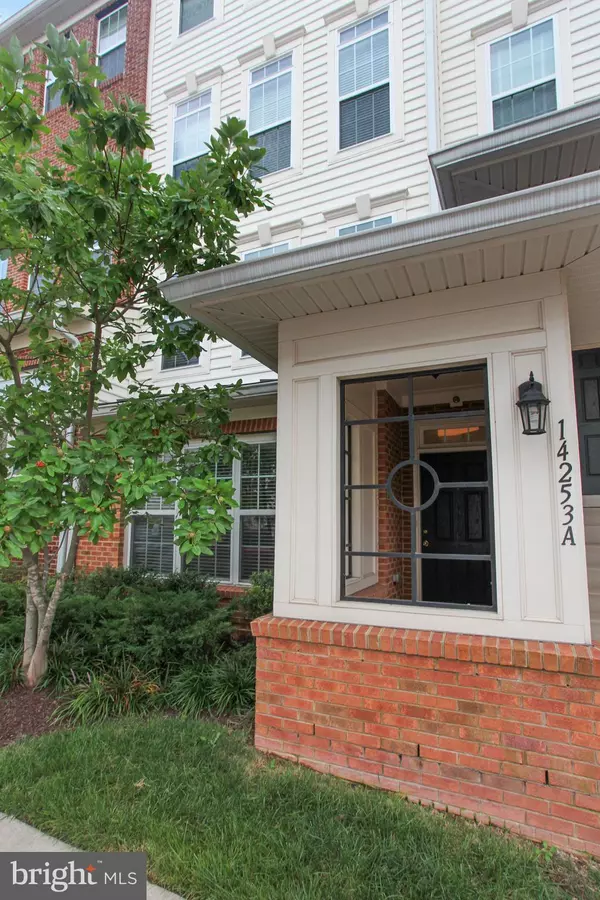 Centreville, VA 20121,14253-A WOVEN WILLOW LN #95