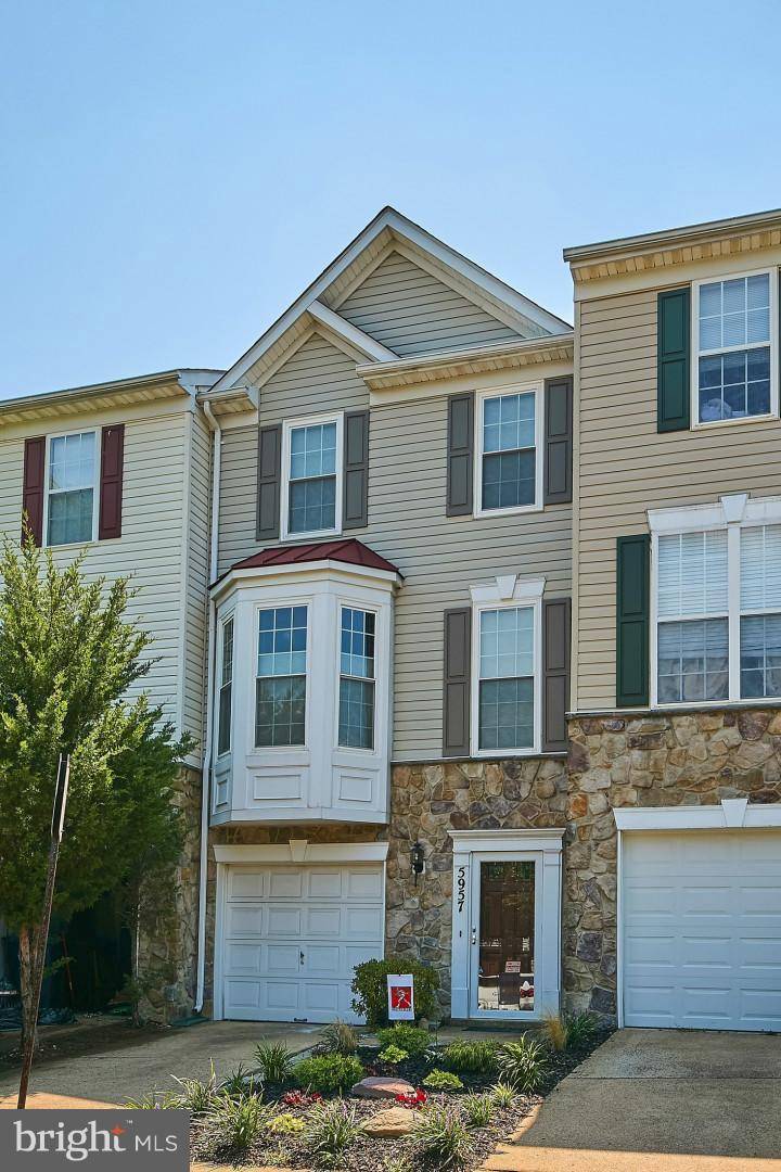 Alexandria, VA 22315,5957 EARLSTON CT