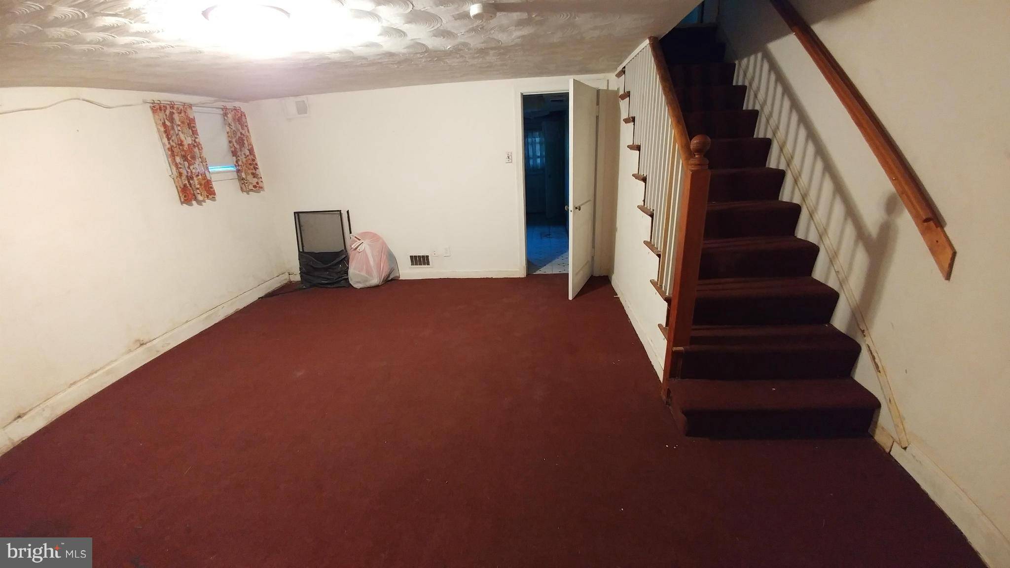 3989 BLAINE ST NE, Washington, DC 20019
