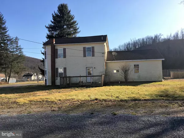 Hyndman, PA 15545,103 1ST AVE