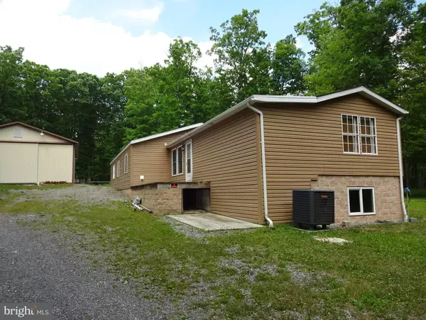 Clearville, PA 15535,225 BEAR GAP TRAIL RD