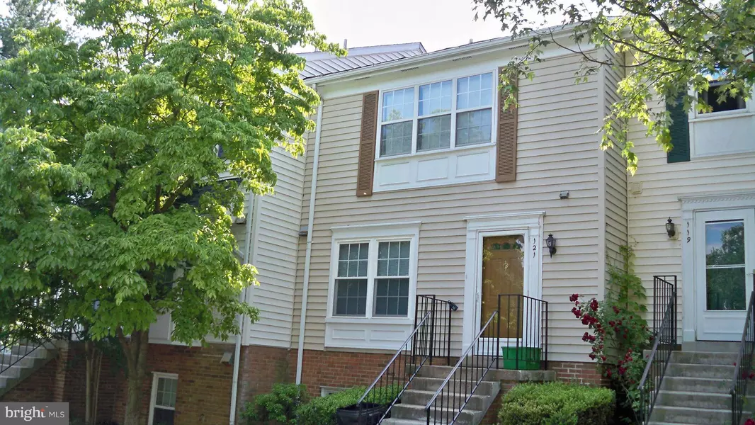 121 BENT TWIG LN #321, Gaithersburg, MD 20878