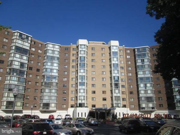 15115 INTERLACHEN DR #3-215, Silver Spring, MD 20906