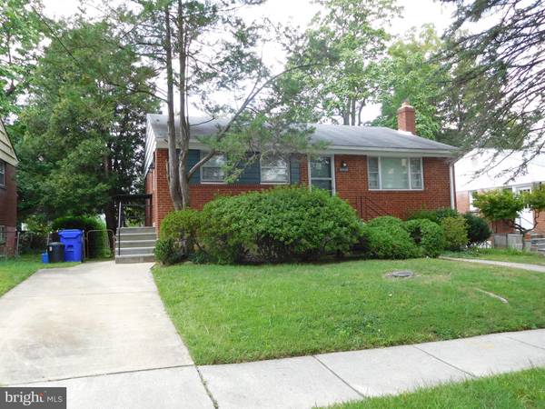 9948 MAYFIELD DR, Bethesda, MD 20817