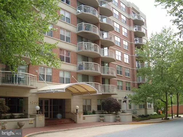 1200 BRADDOCK PL #211, Alexandria, VA 22314