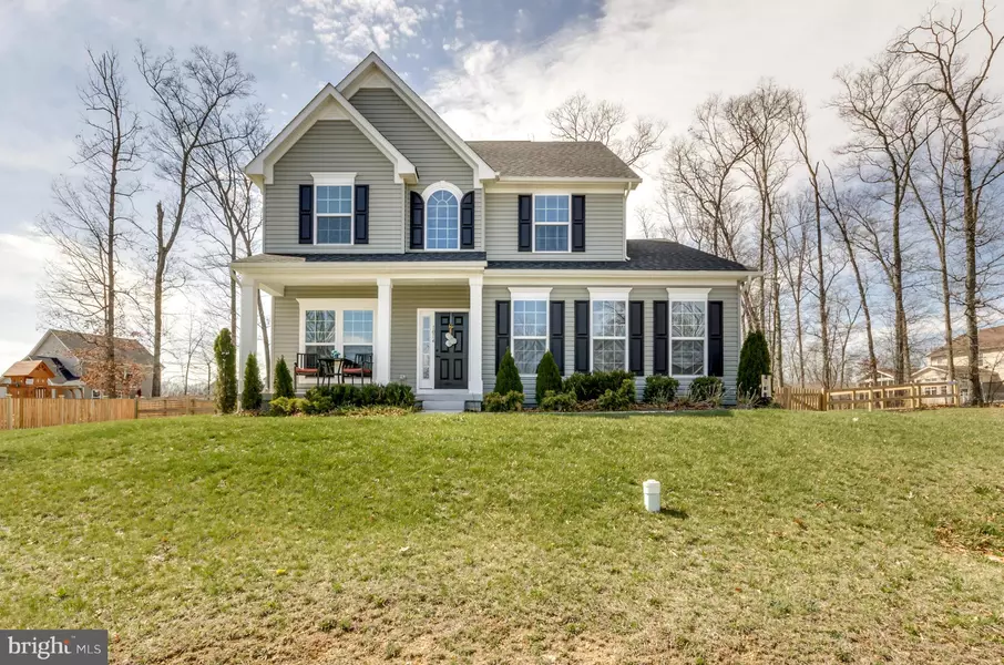 1014 RIPARIAN DR, Falling Waters, WV 25419