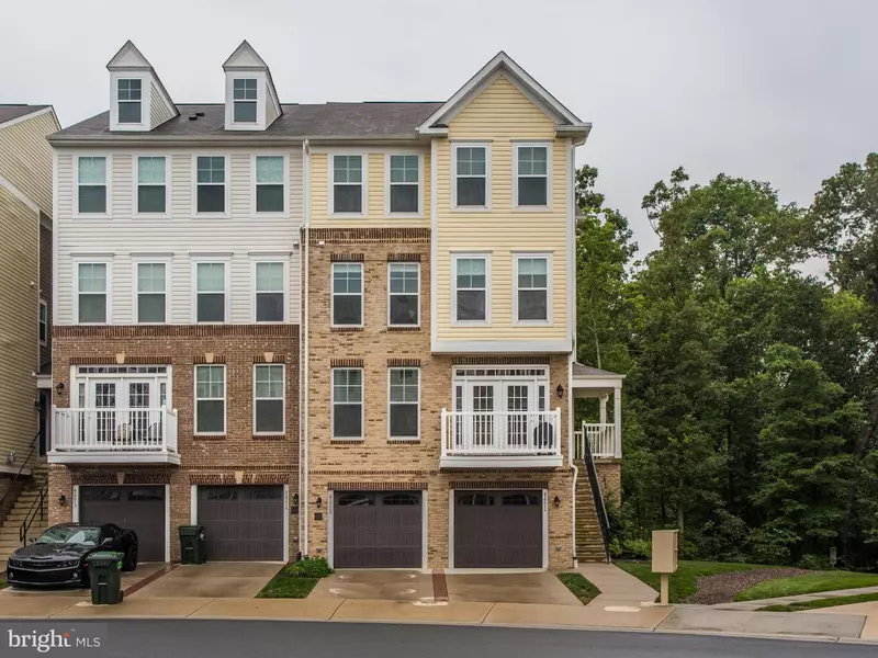 42211 CANARY GRASS SQ, Aldie, VA 20105