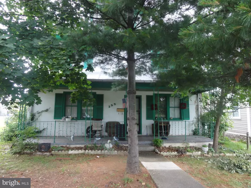 329 FRONT ST, Front Royal, VA 22630