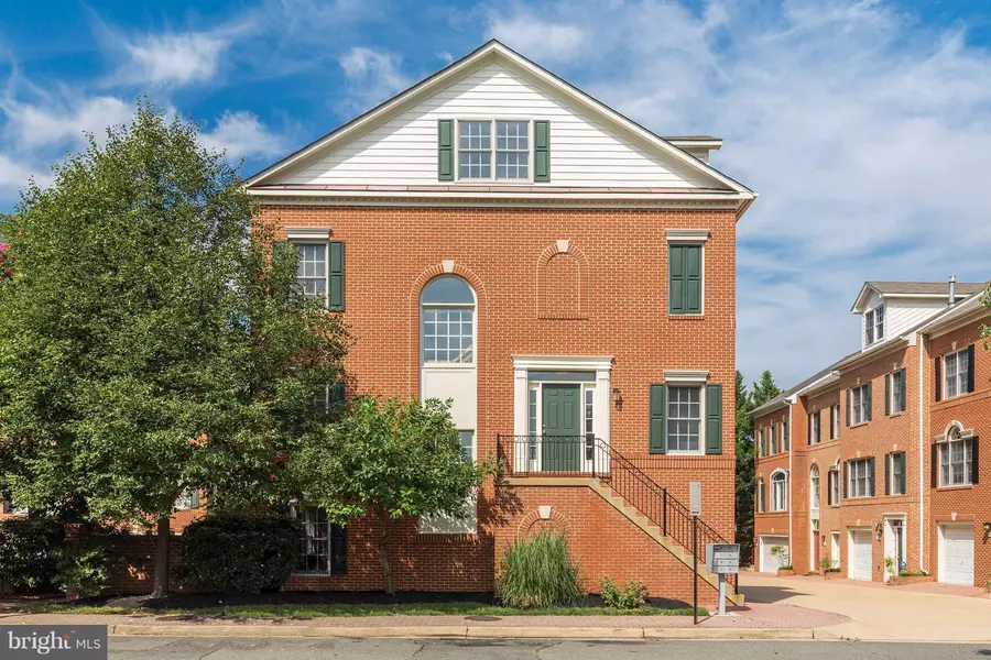 1158 VERNON ST, Arlington, VA 22201