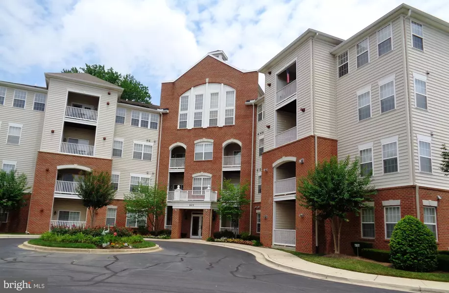 2610 CHAPEL LAKE DR #208, Gambrills, MD 21054