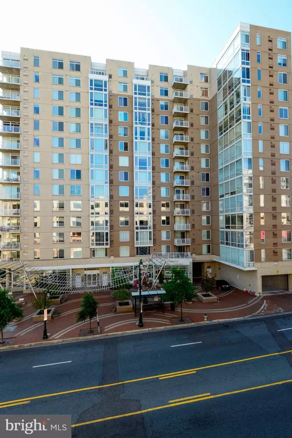 930 WAYNE AVE #1308, Silver Spring, MD 20910