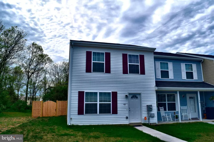 42 OSTRICH LN, Inwood, WV 25428