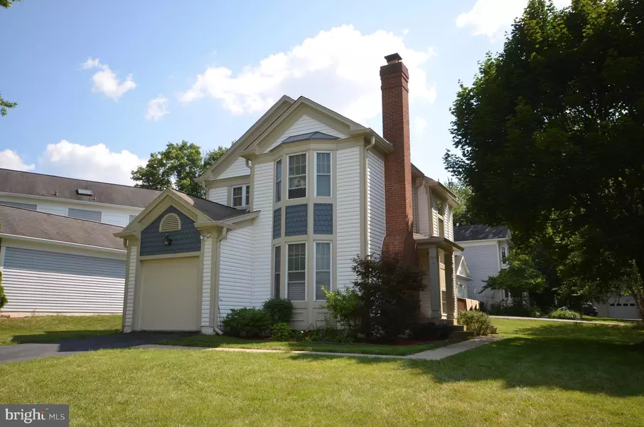 6 LINDENWOOD CT, Sterling, VA 20165