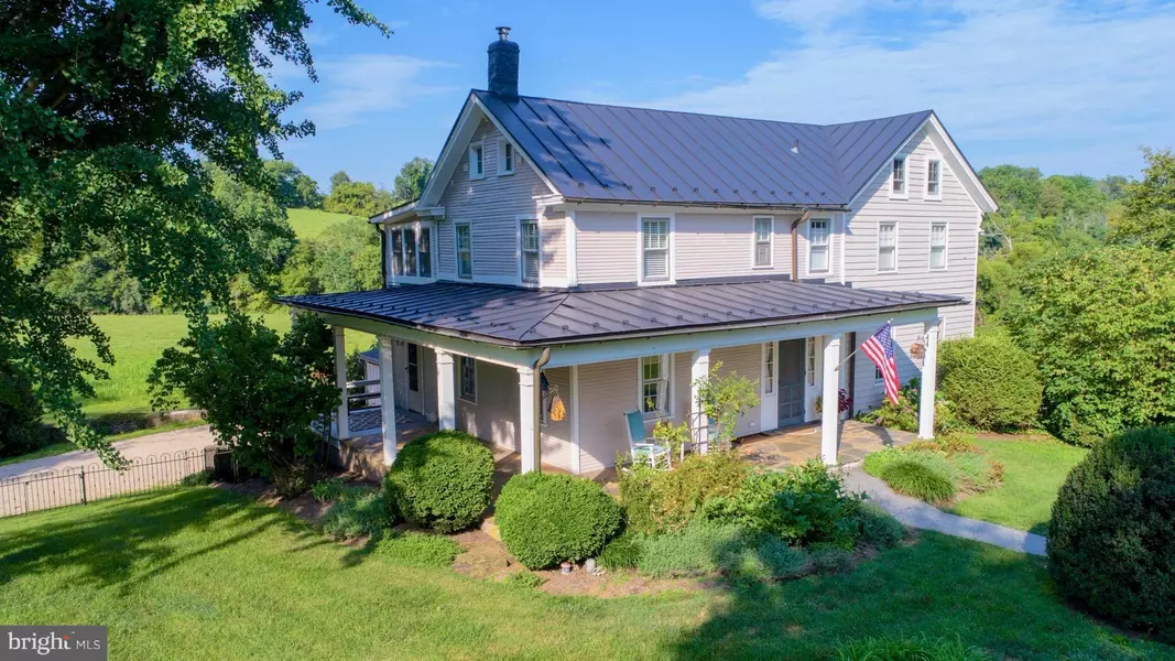 15707 CLARKES GAP RD, Waterford, VA 20197