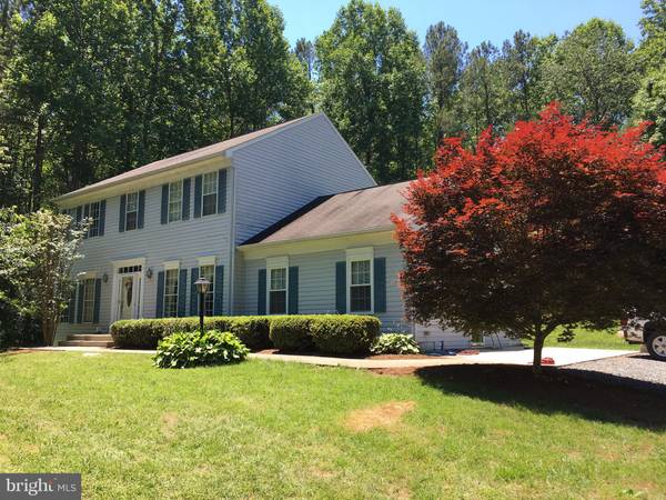 7 COUNTRYSIDE DR, Fredericksburg, VA 22406