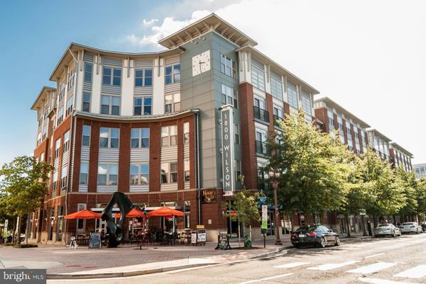 1800 WILSON BLVD #323, Arlington, VA 22201