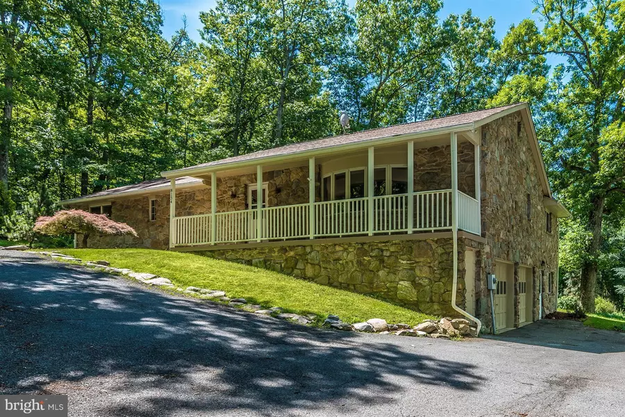 8134 MOUNTAIN LAUREL RD, Boonsboro, MD 21713