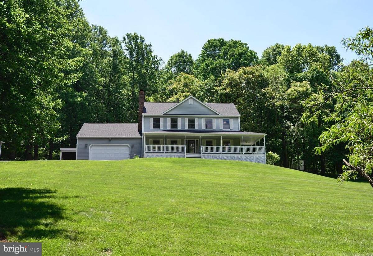 Bluemont, VA 20135,287 BARKER LN