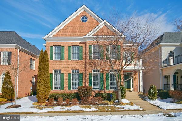 10095 MCCARTY CREST CT, Fairfax, VA 22030