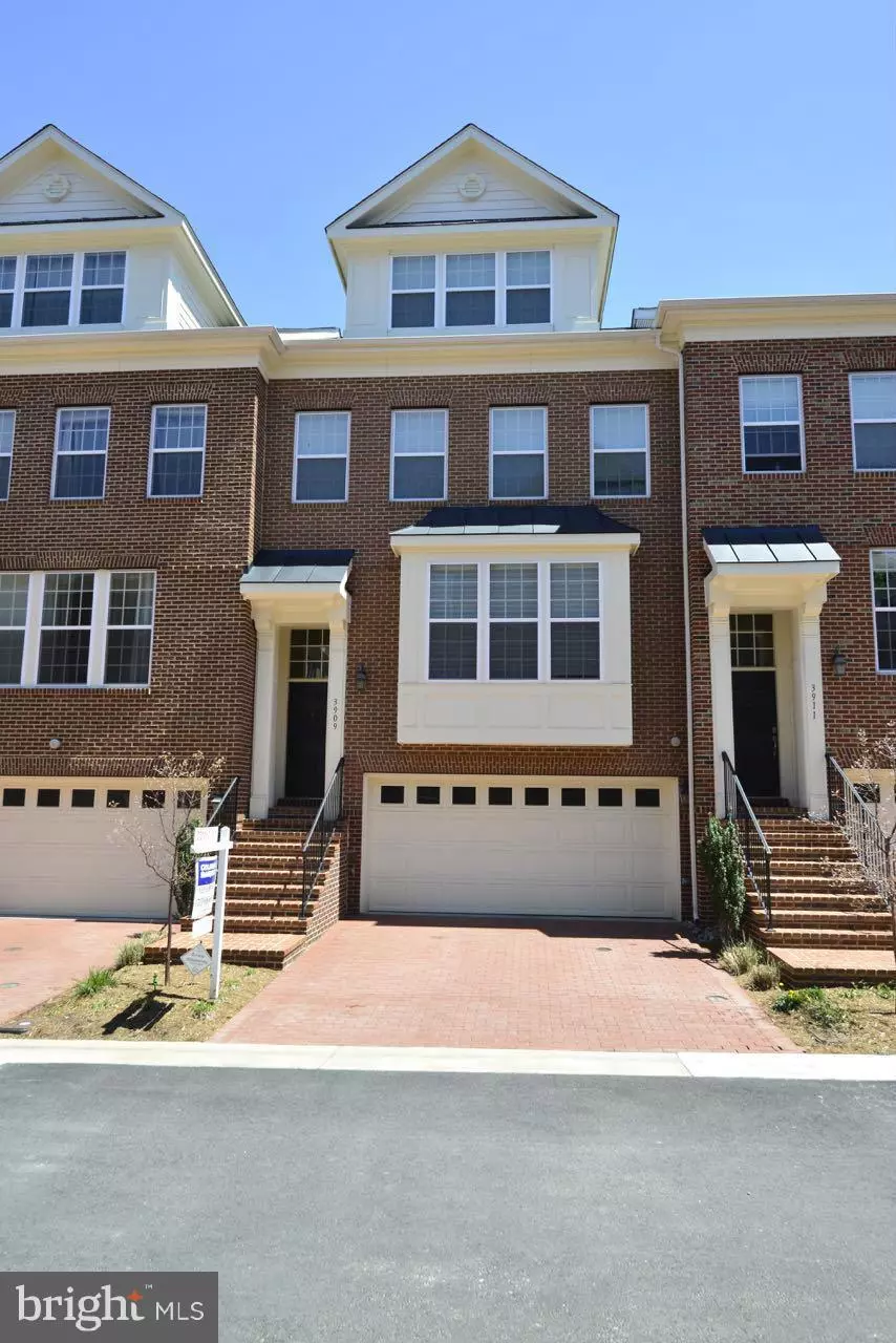 Fairfax, VA 22030,3909 MADISON MEWS