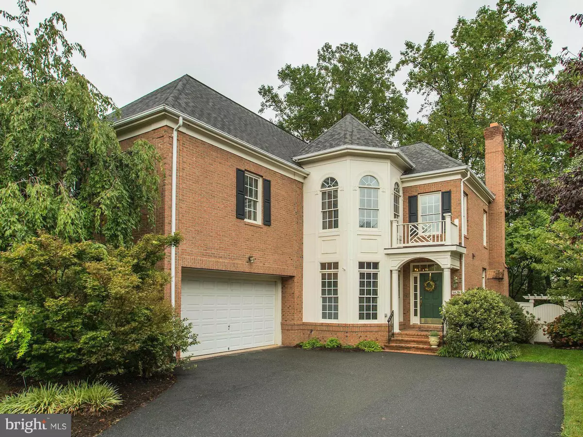 Fairfax, VA 22030,3829 FARRCROFT DR