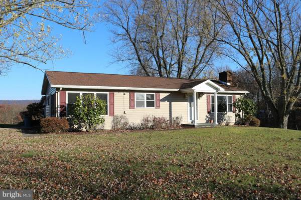 1228 PAPERTOWN RD, Warfordsburg, PA 17267