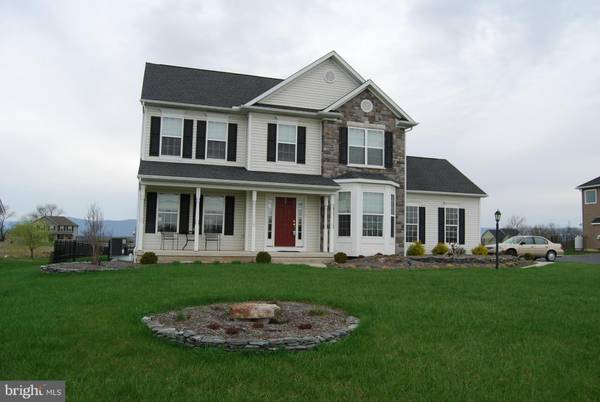 1717 WARM SPRING RD, Chambersburg, PA 17202