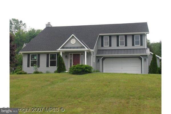 11380 HEARTHWOOD DR, Waynesboro, PA 17268