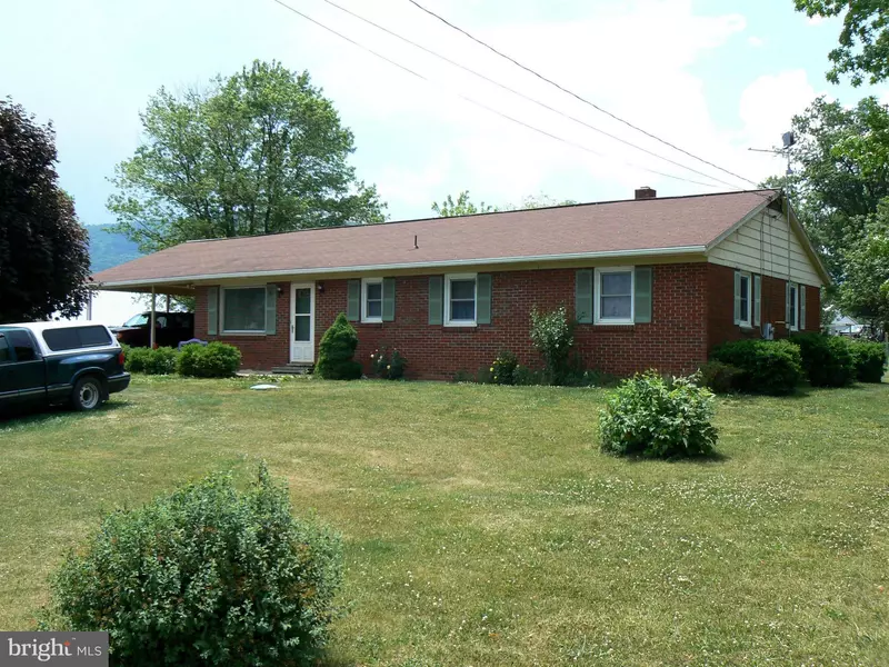 12669 FORT LOUDON RD, Mercersburg, PA 17236