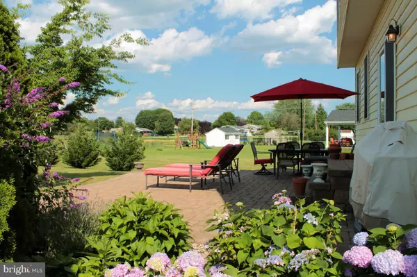 Greencastle, PA 17225,887 JOY DR