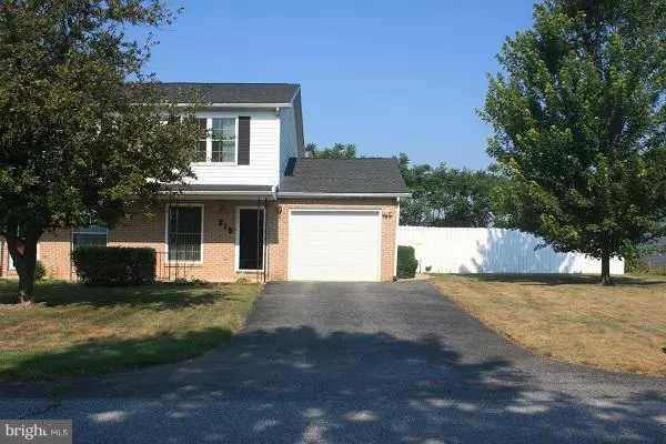 219 HEDGEROW DR, Chambersburg, PA 17202