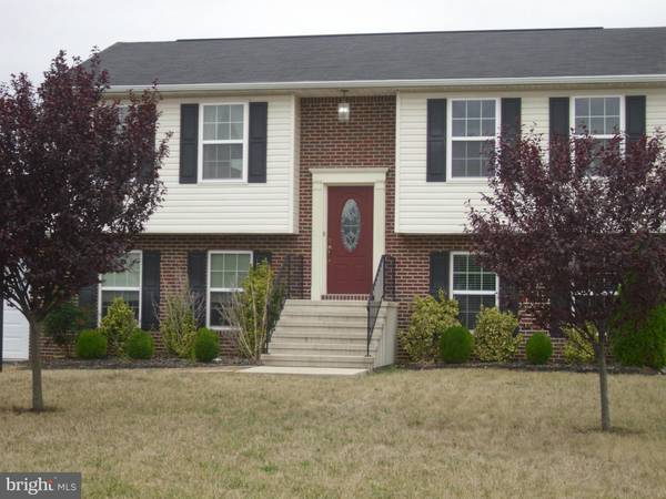 15305 COBBLE DR, Greencastle, PA 17225