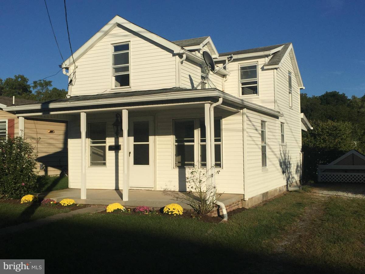 Waynesboro, PA 17268,338 BROAD ST N