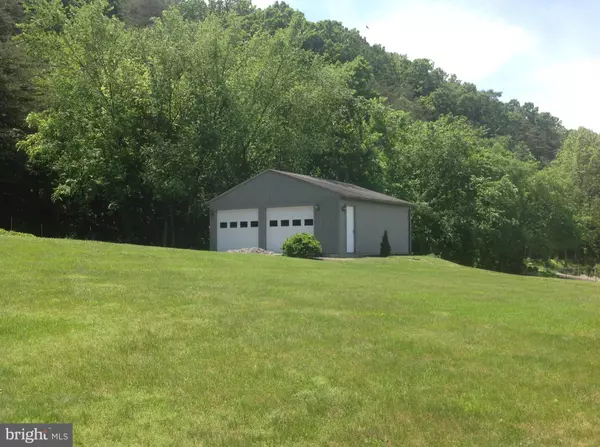 Moorefield, WV 26836,158 RIVER VIEW LANE