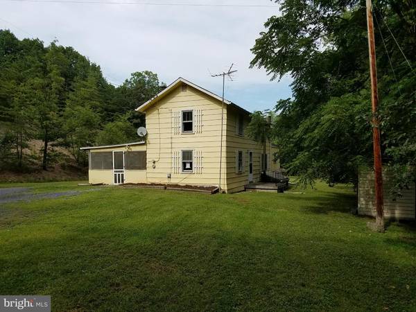 112 BACKWOOD LN, Moorefield, WV 26836