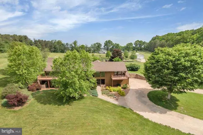 273 OAK DALE LN, Stuarts Draft, VA 24477