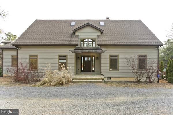 1044 BAKER MOUNTAIN DR, Capon Bridge, WV 26711