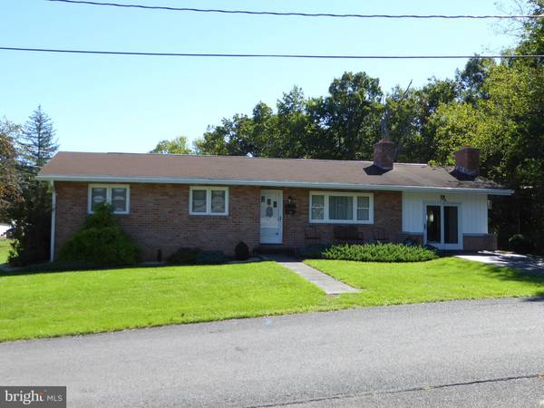 540 3RD ST, Romney, WV 26757