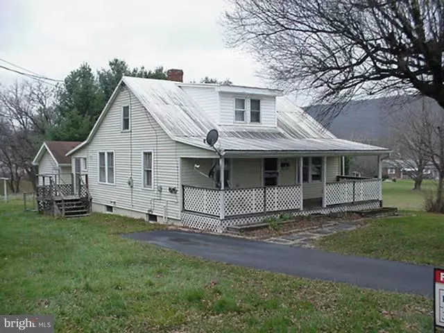 70 POTOMAC AVE, Romney, WV 26757