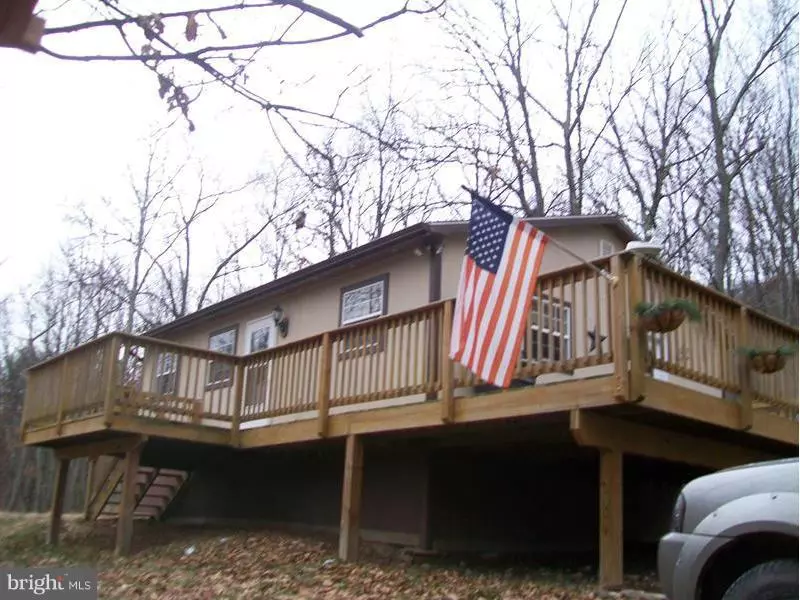 515 SIDELING MOUNTAIN DR, Slanesville, WV 25444